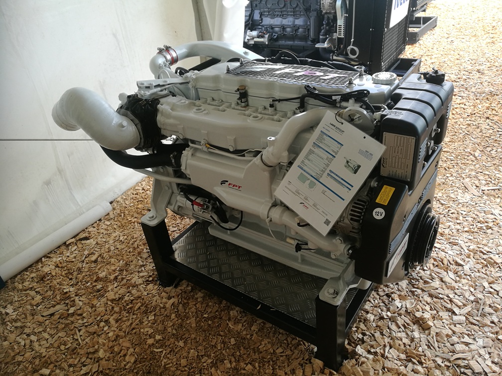 FPT N67 - 450 repower engine