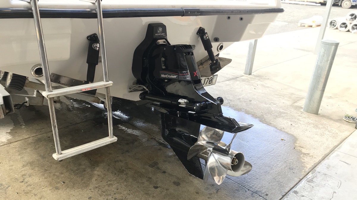 Rayglass 730 with Bravo III repower