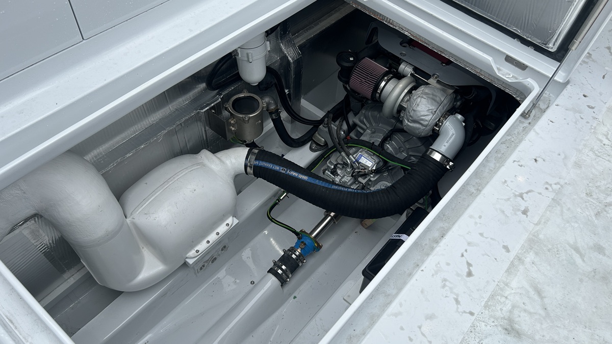 Steyr SE286E40 engine Installed in the Leech 38